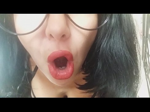 ❤️ Азизам, модари угайат намегузорад, ки ту имрӯз ба мактаб биравӣ... Ту ба ман бисёр лозим... Супер секс дар мо